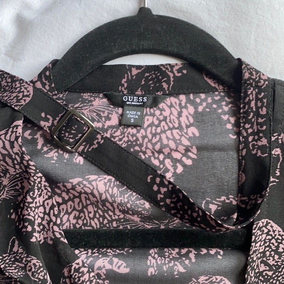 Guess sheer blouse - Picture 3 of 4